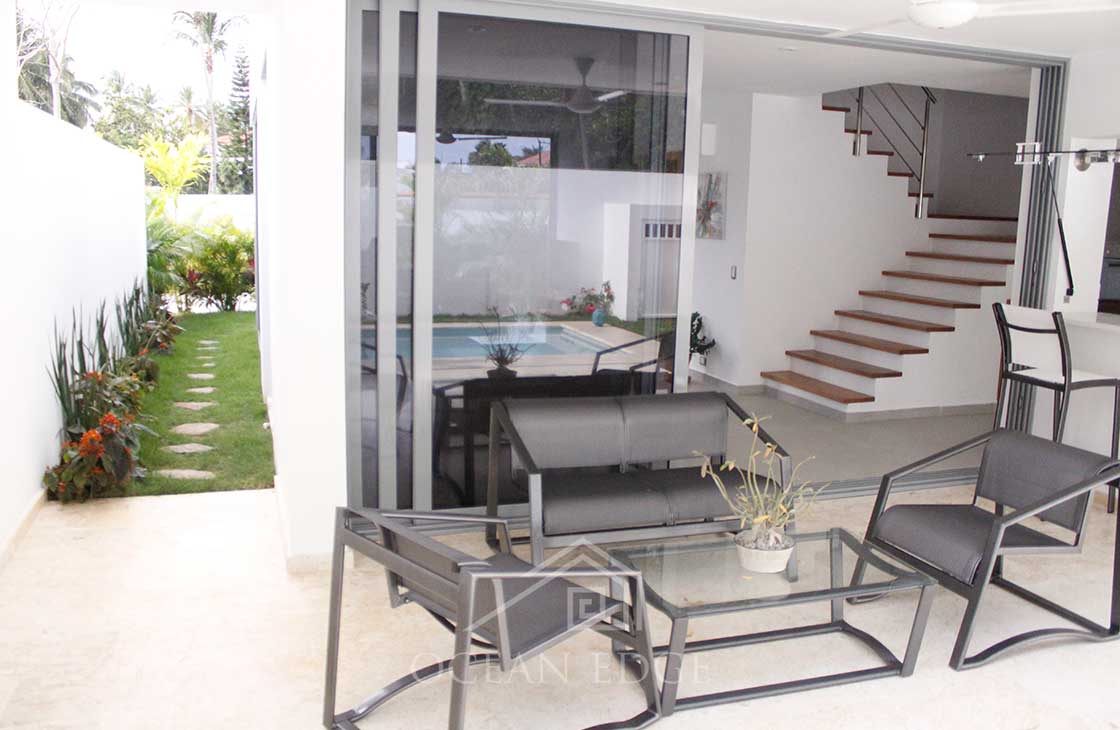 Modern-villas-in-community-next-to-beach-Las-Terremas-Real-Estate-Ocean-Edge-Dominican-Republic-(20)