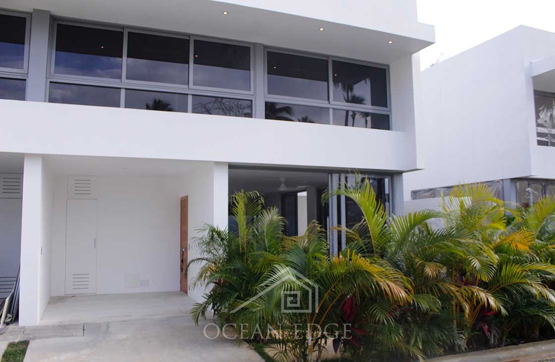 Modern-villas-in-community-next-to-beach-Las-Terremas-Real-Estate-Ocean-Edge-Dominican-Republic-(39)