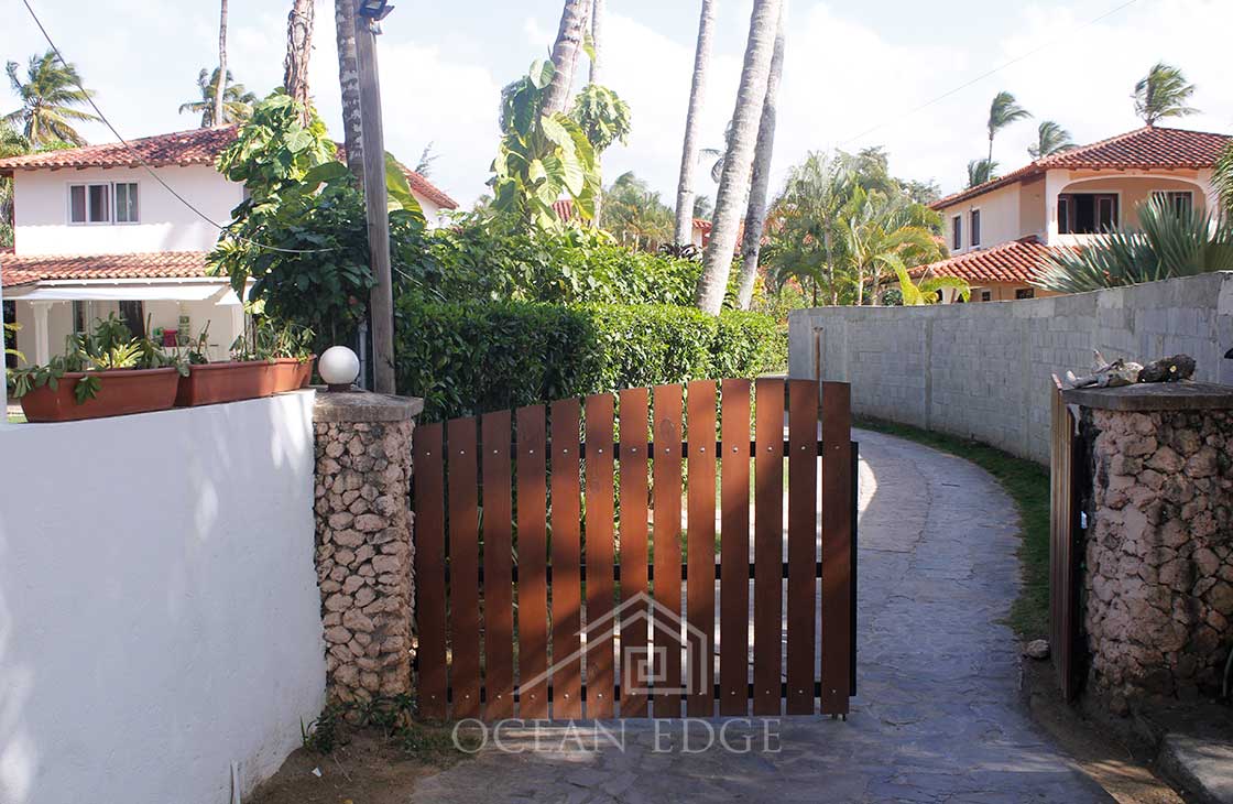 Turnkey condo 2 steps from the beach-Las-Terremas-Real-Estate-Ocean-Edge-Dominican-Republic-(20)