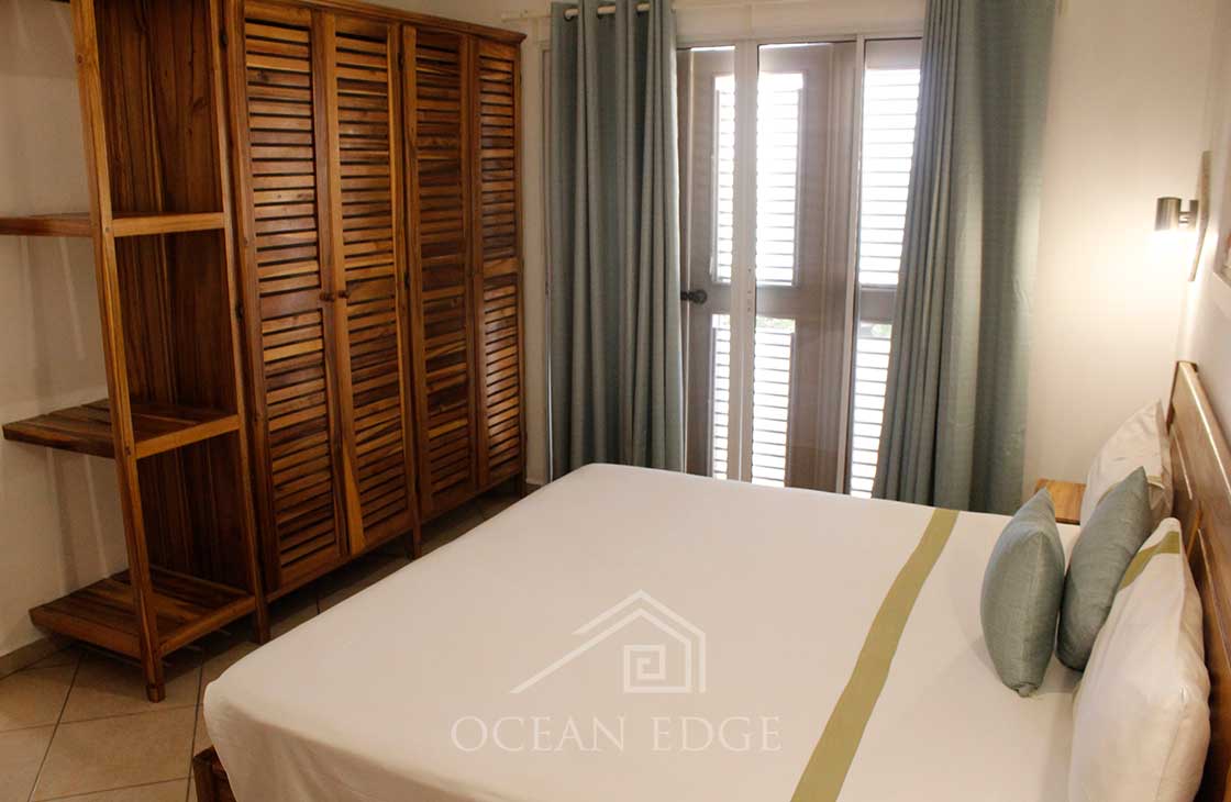 Las-Terremas-Real-Estate-Ocean-Edge-Dominican-Republic-Ocean view house 3 bed in beachfront hotel (20)