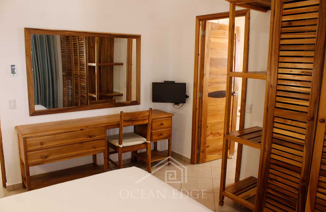 Las-Terremas-Real-Estate-Ocean-Edge-Dominican-Republic-Ocean view house 3 bed in beachfront hotel (22)