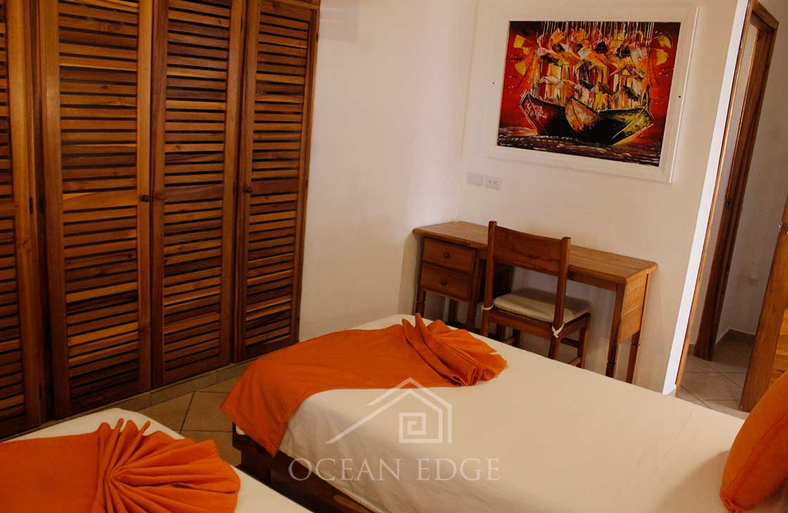 Las-Terremas-Real-Estate-Ocean-Edge-Dominican-Republic-Ocean view house 3 bed in beachfront hotel (25)