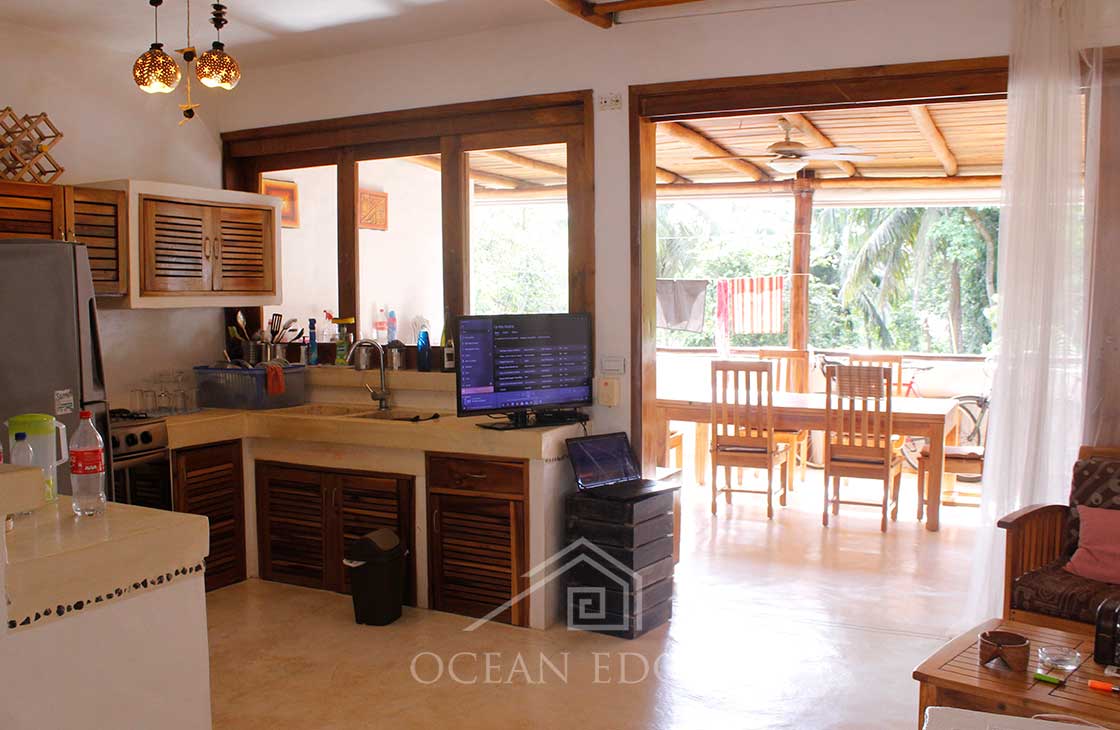 Las-Terrenas-Real-Estate-Ocean-Edge-Dominican-Republic - Authentic caribbean house in green community (3)