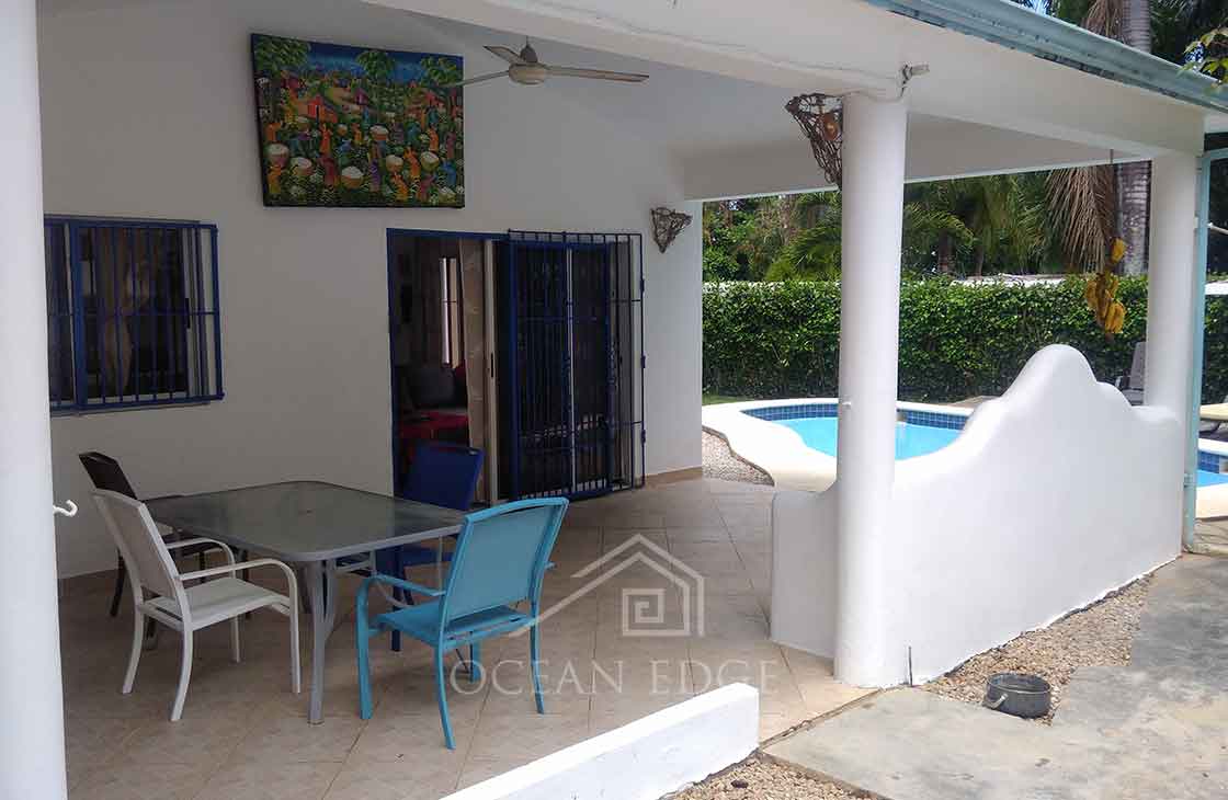 Las-Terrenas-Real-Estate-Ocean-Edge-Dominican-Republic -Independent villa in central location (16)