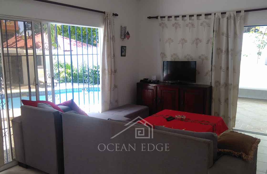 Las-Terrenas-Real-Estate-Ocean-Edge-Dominican-Republic -Independent villa in central location (33)