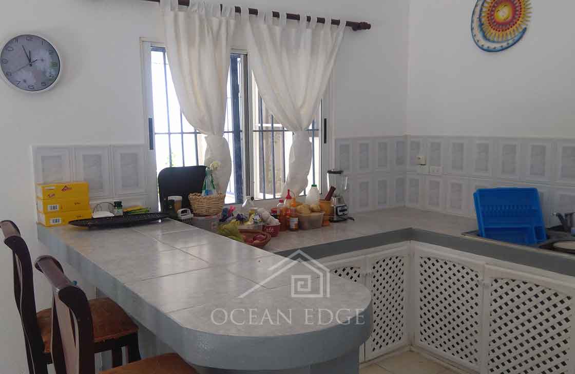 Las-Terrenas-Real-Estate-Ocean-Edge-Dominican-Republic -Independent villa in central location (36)