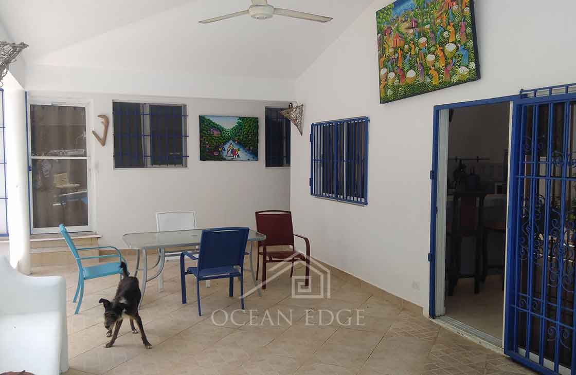 Las-Terrenas-Real-Estate-Ocean-Edge-Dominican-Republic -Independent villa in central location (7)