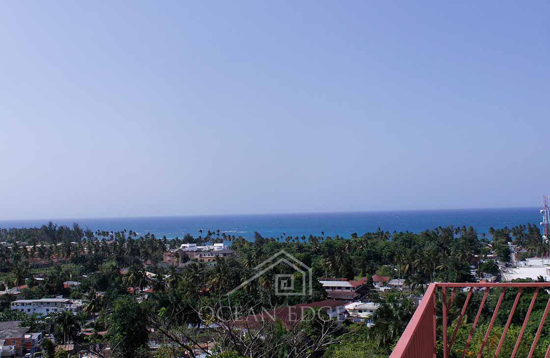 Las-Terrenas-Real-Estate-Ocean-Edge-Dominican-Republic - Large mansion on central hilltop with 360° views (15)