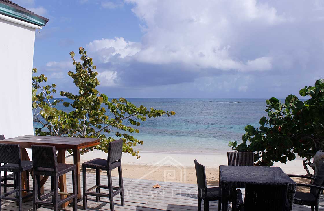 Las-Terrenas-Real-Estate-Ocean-Edge-Dominican-Republic - Luxury townhouse in beachfront community (12)