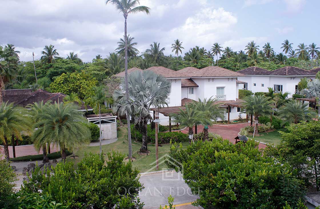 Las-Terrenas-Real-Estate-Ocean-Edge-Dominican-Republic - Luxury townhouse in beachfront community (53)