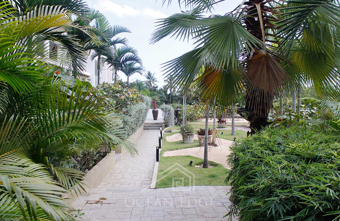 Las-Terrenas-Real-Estate-Ocean-Edge-Dominican-Republic - Sophisticated penthouse in neat community (2)