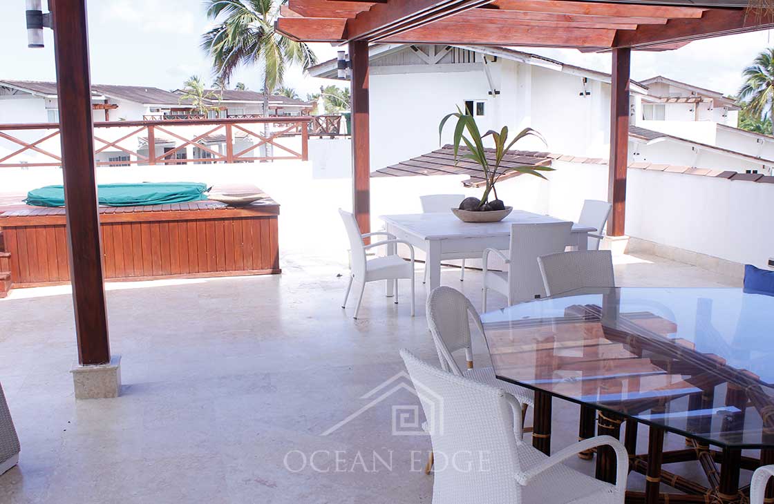 Luxury penthouse with jacuzzi in beachfront community Las-Terrenas-Real-Estate-Ocean-Edge-Dominican-Republic (49)