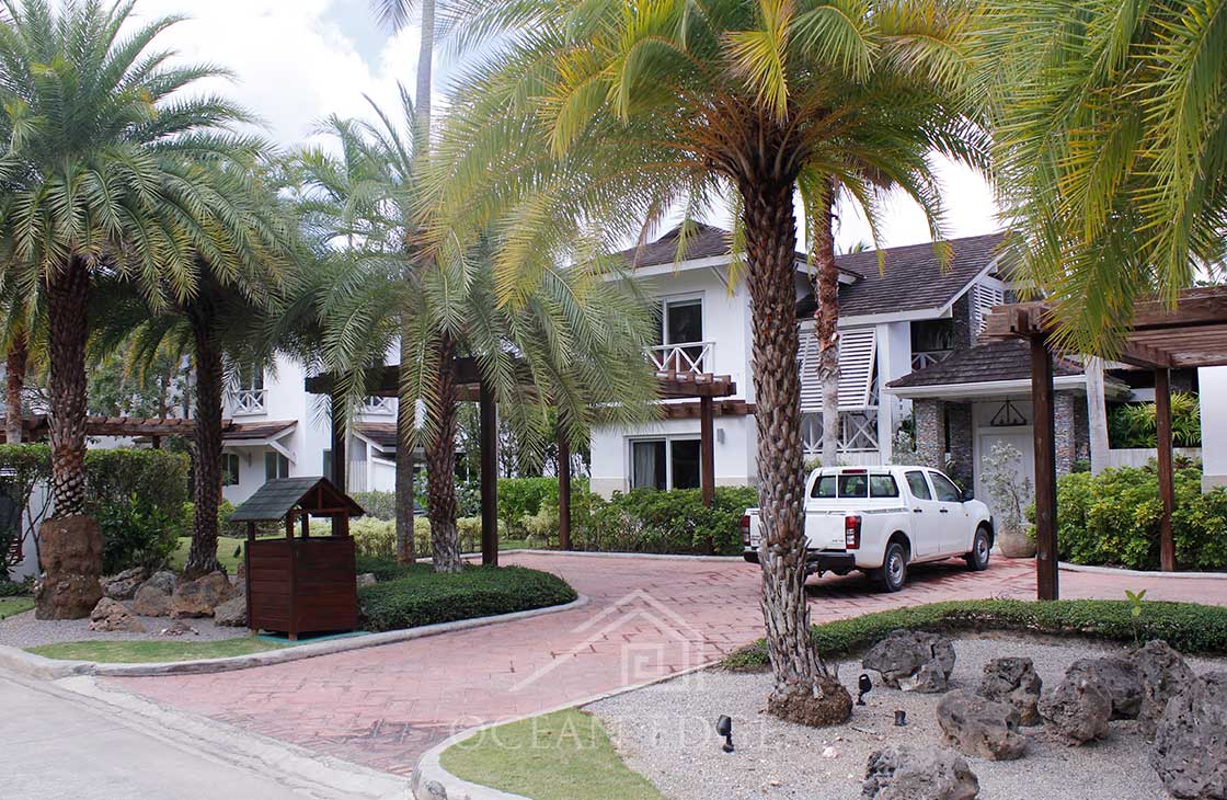 Stylish penthouse in beachfront community - Las-Terrenas-Real-Estate-Ocean-Edge-Dominican-Republic (31)