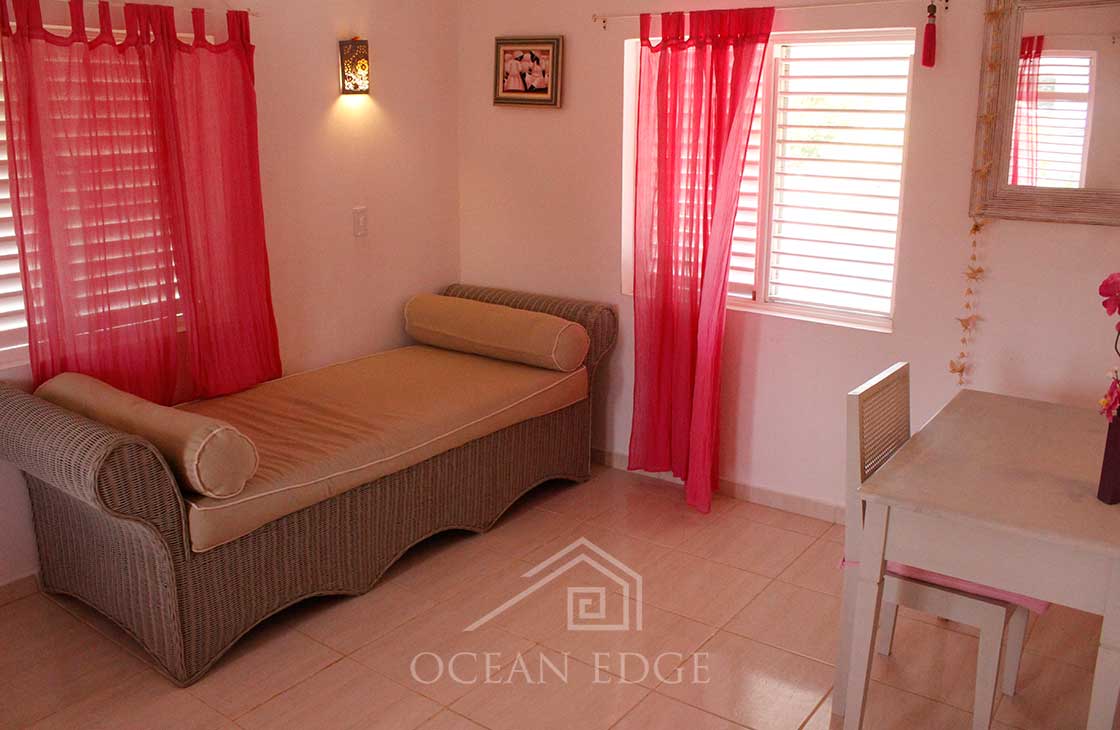 Townhouse in peaceful Las-Terremas-Real-Estate-Ocean-Edge-Dominican-Republic-Ocean view house 3 bed in beachfront hotel ( (11)
