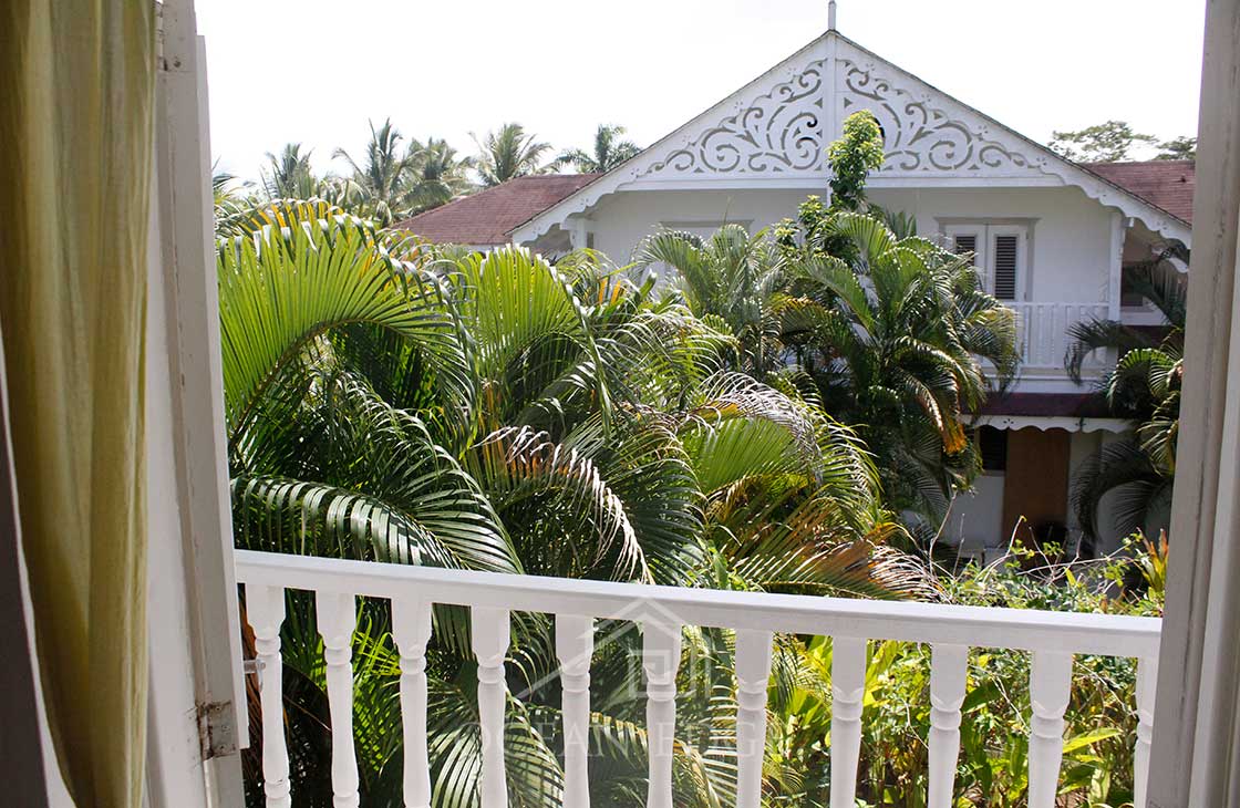 Townhouse in peaceful Las-Terremas-Real-Estate-Ocean-Edge-Dominican-Republic-Ocean view house 3 bed in beachfront hotel ( (18)