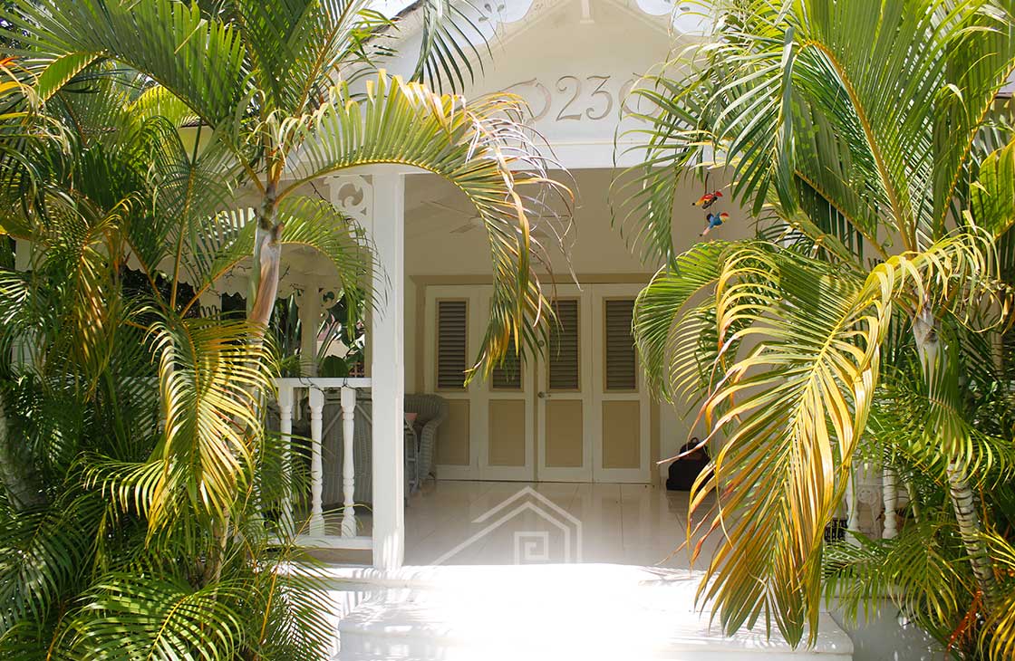 Townhouse in peaceful Las-Terremas-Real-Estate-Ocean-Edge-Dominican-Republic-Ocean view house 3 bed in beachfront hotel ( (26)