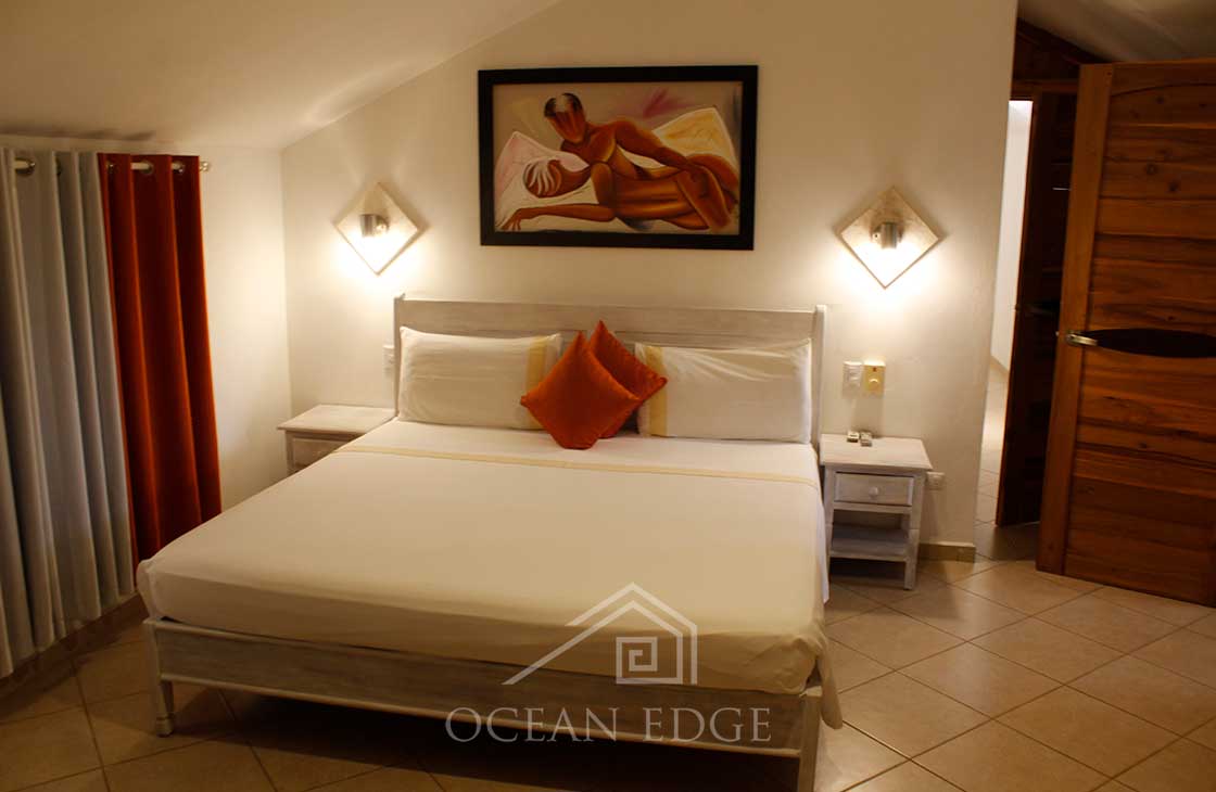 comfortable 4 bed condos in beachfront hotel Las-Terremas-Real-Estate-Ocean-Edge-Dominican-Republic (26)