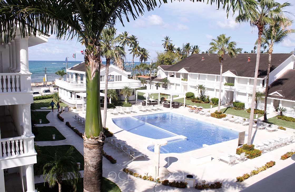comfortable 4 bed condos in beachfront hotel Las-Terremas-Real-Estate-Ocean-Edge-Dominican-Republic (7)