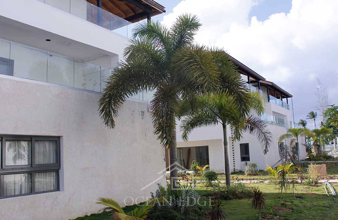 Las-Terrenas-Real-Estate-Ocean-Edge-Dominican-Republic- Classy penthouse in new beachfront community (17)