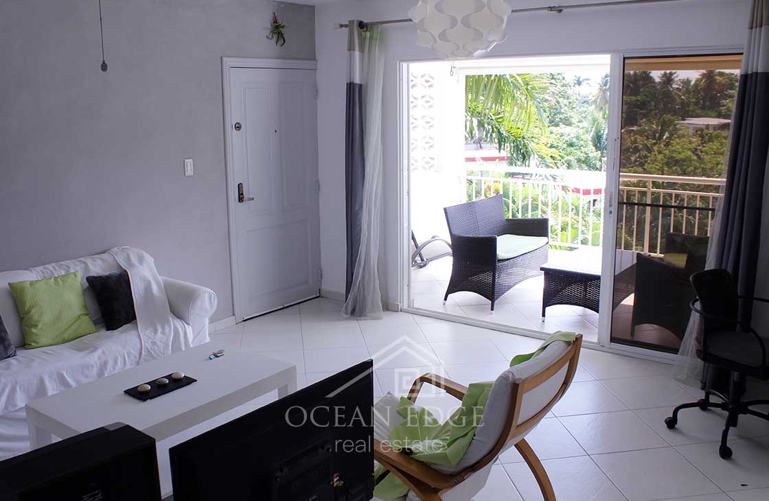 Comfortable 2-bed condo with independent rooftop terrace -Las Terrenas Real Estate - Dominican Republic - Ocean Edge (12)