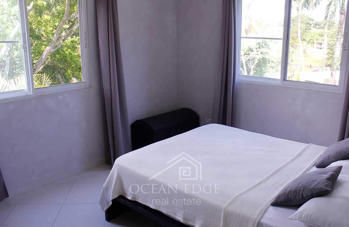 Comfortable 2-bed condo with independent rooftop terrace -Las Terrenas Real Estate - Dominican Republic - Ocean Edge (14)