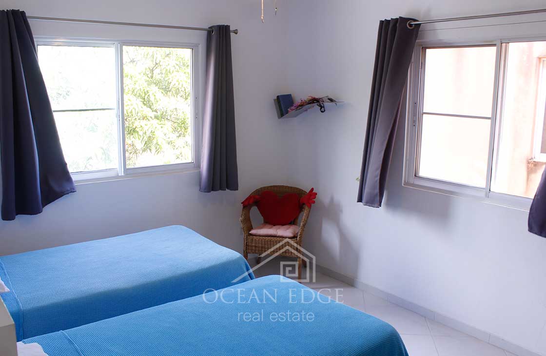 Comfortable 2-bed condo with independent rooftop terrace -Las Terrenas Real Estate - Dominican Republic - Ocean Edge (20)
