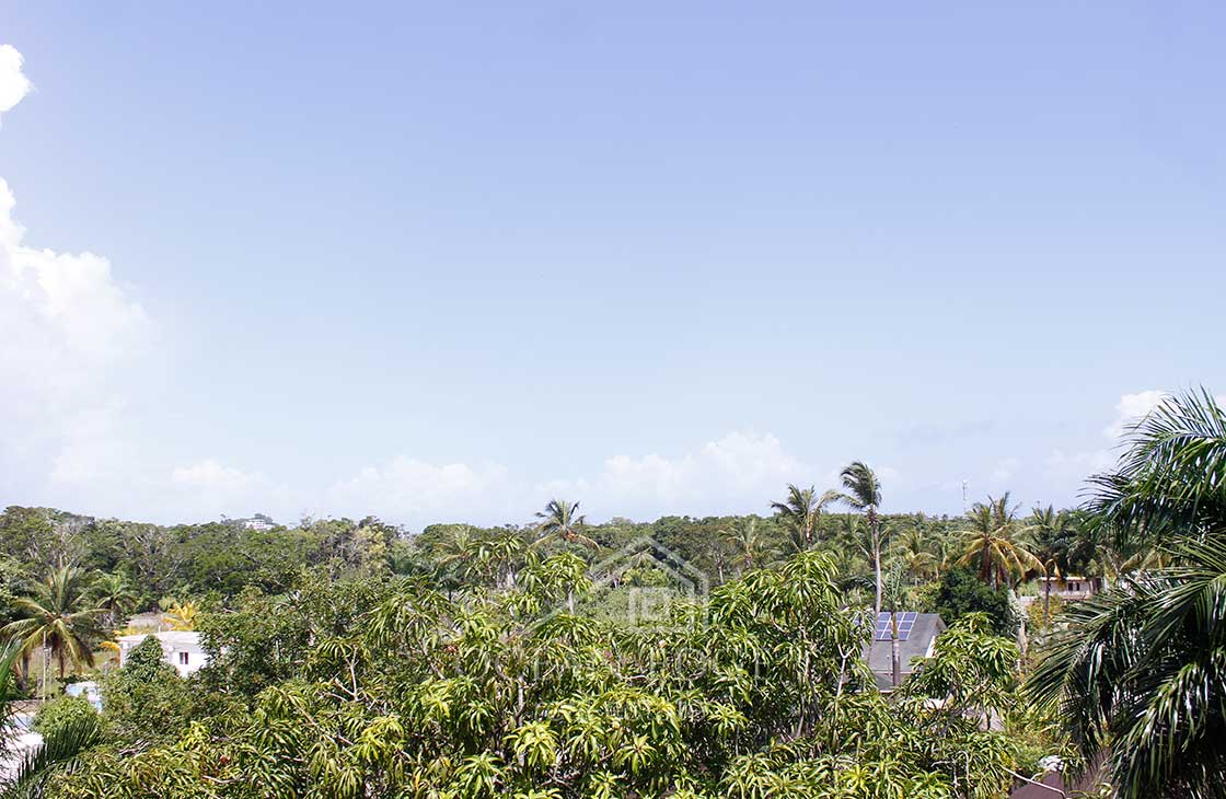 Comfortable 2-bed condo with independent rooftop terrace -Las Terrenas Real Estate - Dominican Republic - Ocean Edge (27)
