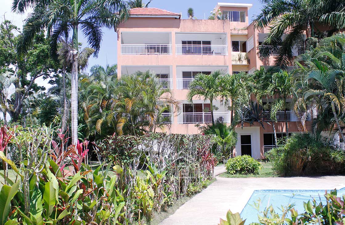 Comfortable 2-bed condo with independent rooftop terrace -Las Terrenas Real Estate - Dominican Republic - Ocean Edge (32)