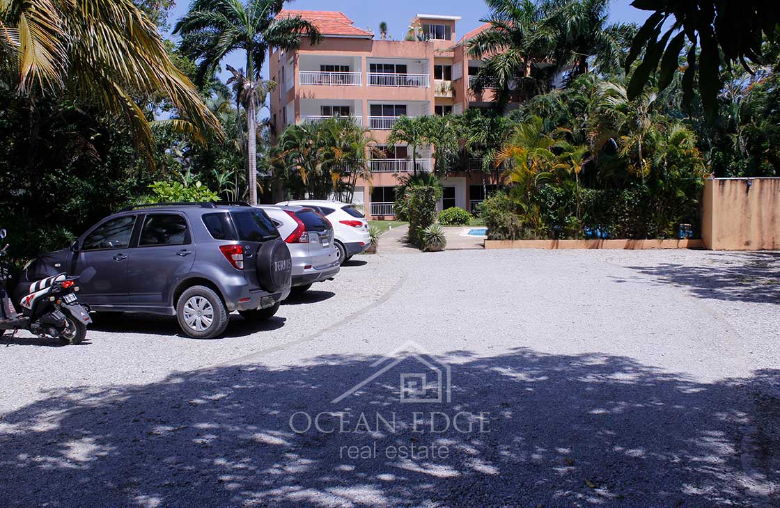 Comfortable 2-bed condo with independent rooftop terrace -Las Terrenas Real Estate - Dominican Republic - Ocean Edge (35)