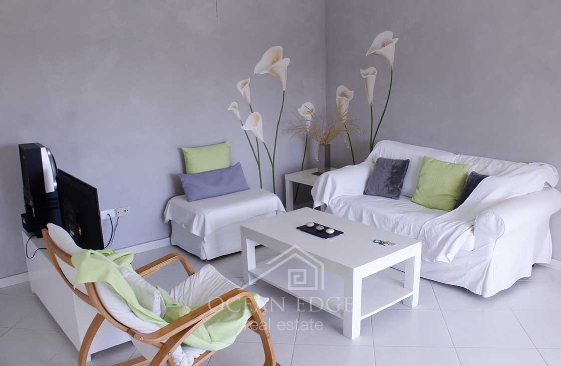 Comfortable 2-bed condo with independent rooftop terrace -Las Terrenas Real Estate - Dominican Republic - Ocean Edge (6)