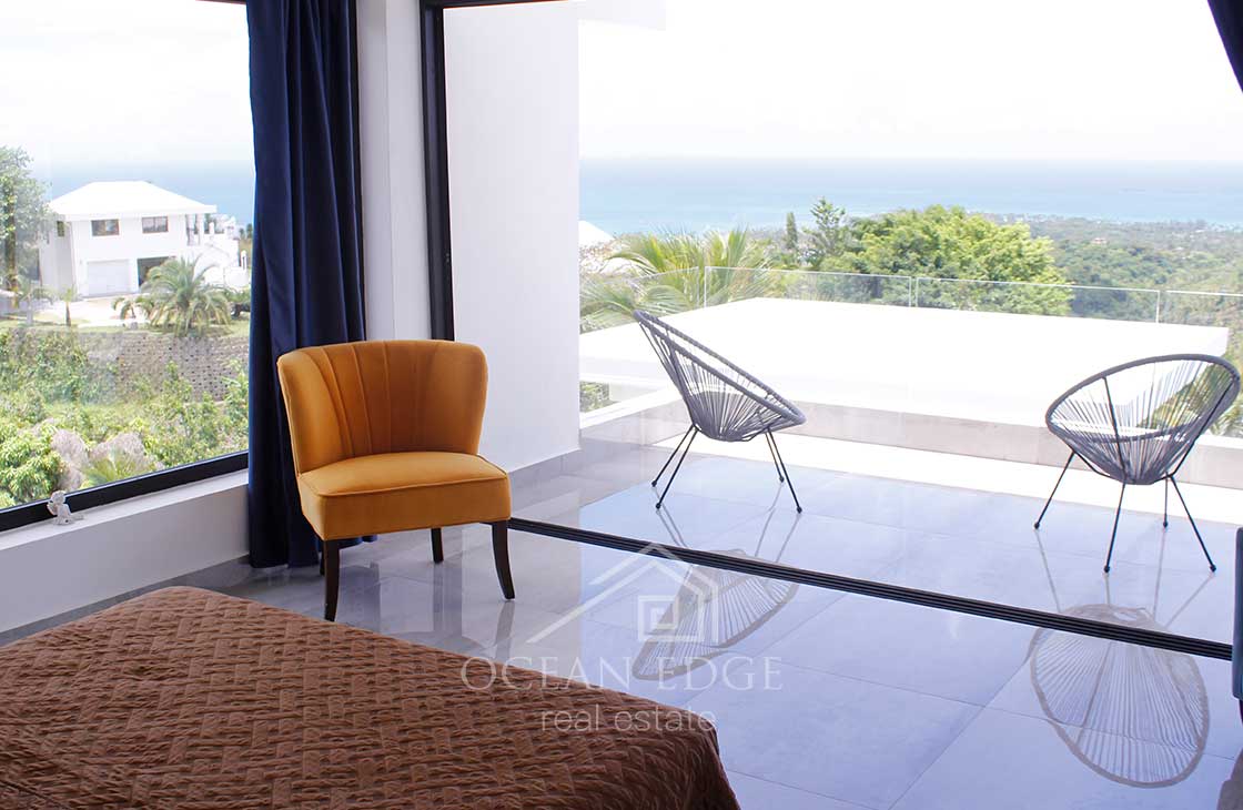 Luxury ocean view villa with independent apartment (62)
