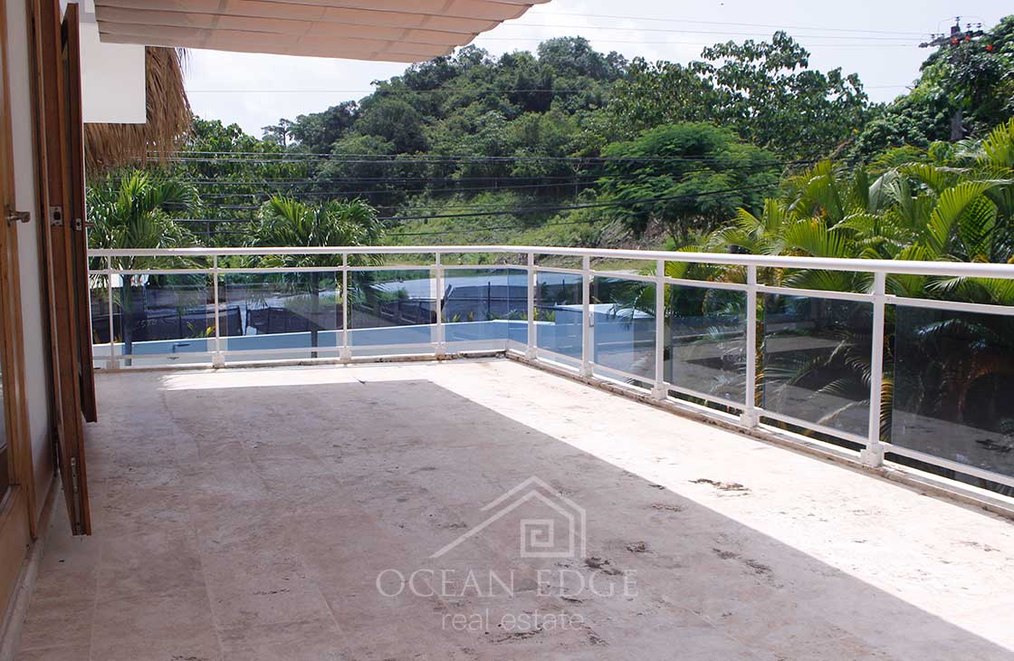 Turnkey 3-bed villa near Bonita beach-las-terrenas-real-estate-ocean-edge (23)