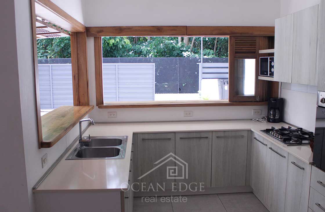 Turnkey 3-bed villa near Bonita beach-las-terrenas-real-estate-ocean-edge (8)