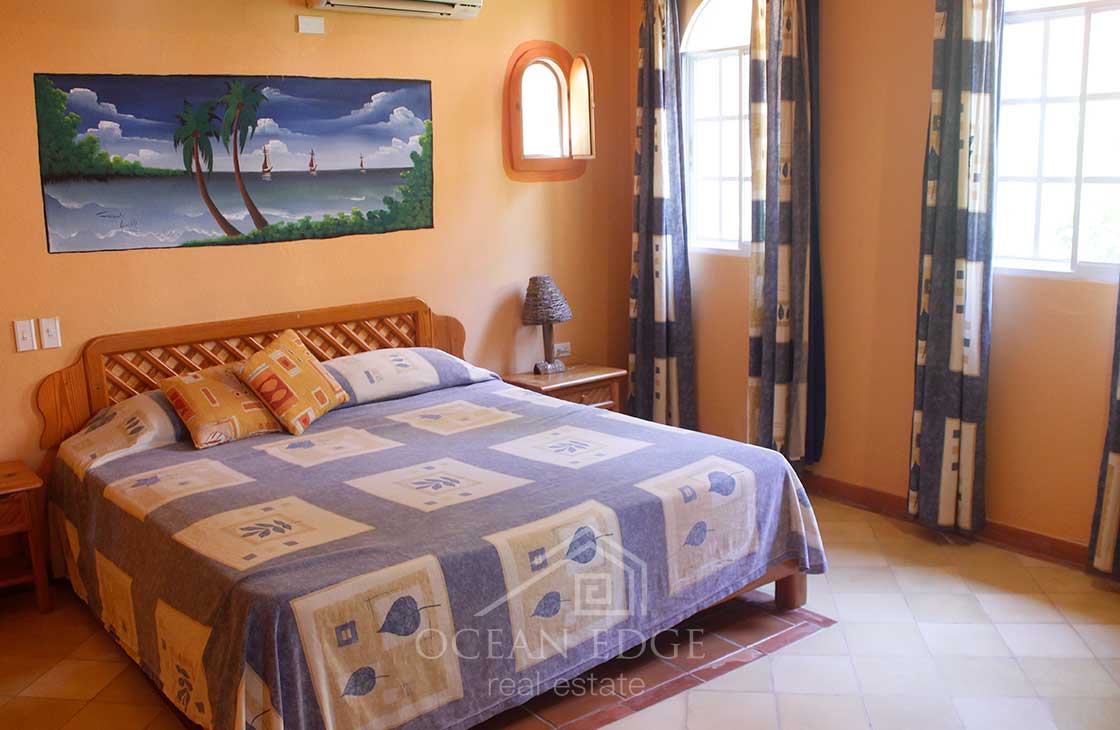 Tuscany 2-bed condo in tropical style community-realestate-lasterrenas-oceanedge (11)