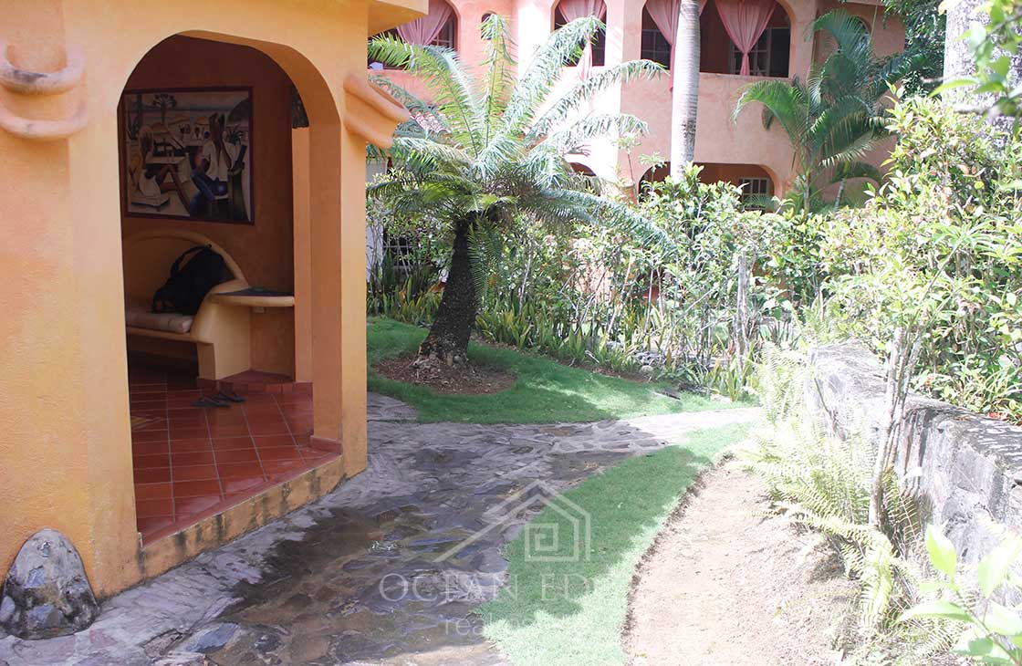 Tuscany 2-bed condo in tropical style community-realestate-lasterrenas-oceanedge (2)