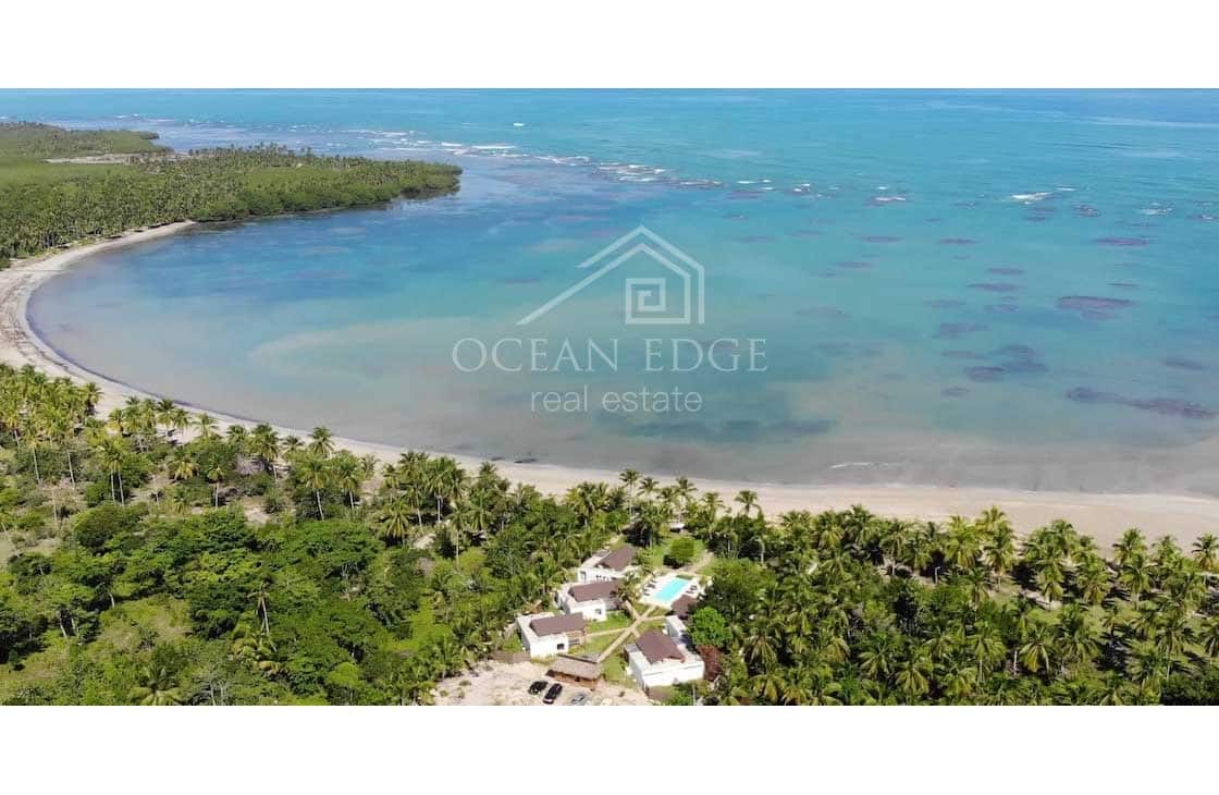 Beachfront 3 bedrooms villa in exclusive area - las terrenas - real estate - drone - villa