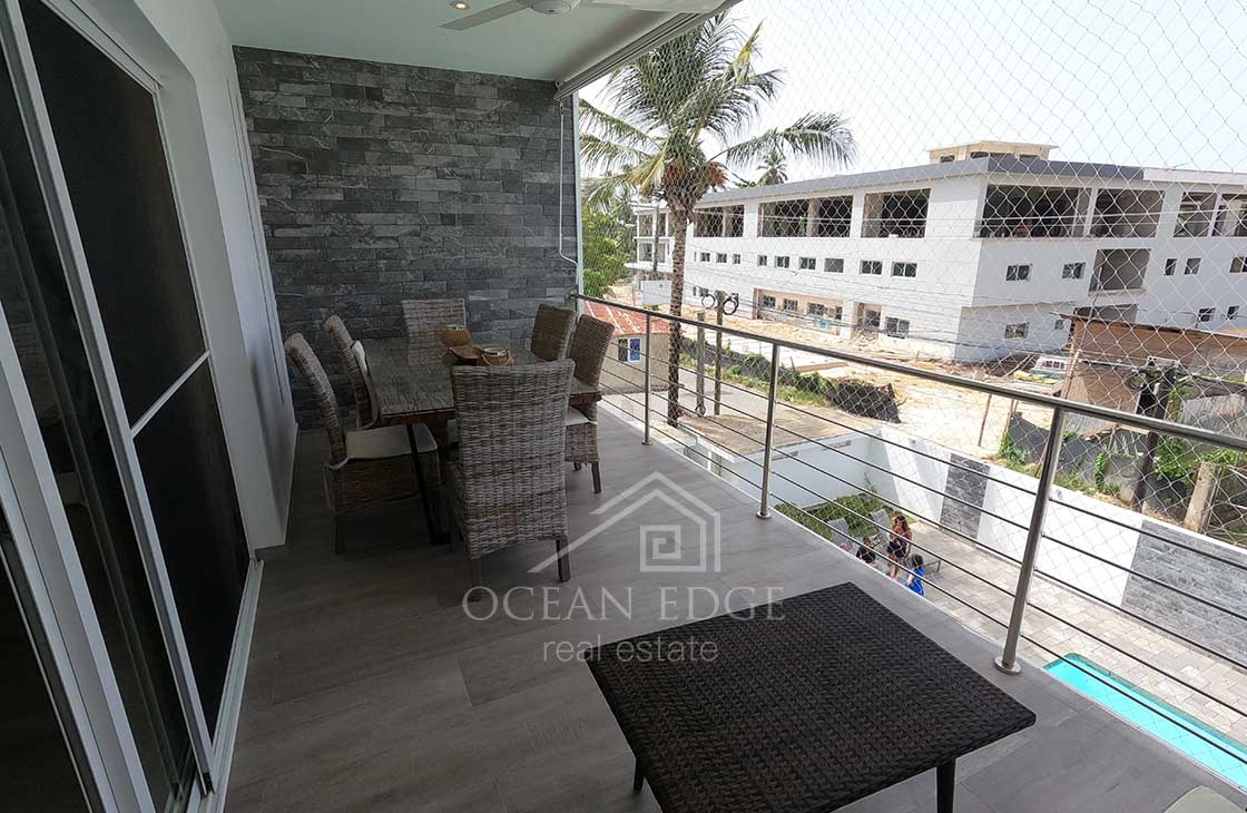 Classy-Harmony-Penthouse-close-to-city-center-las-terrenas-real-estate