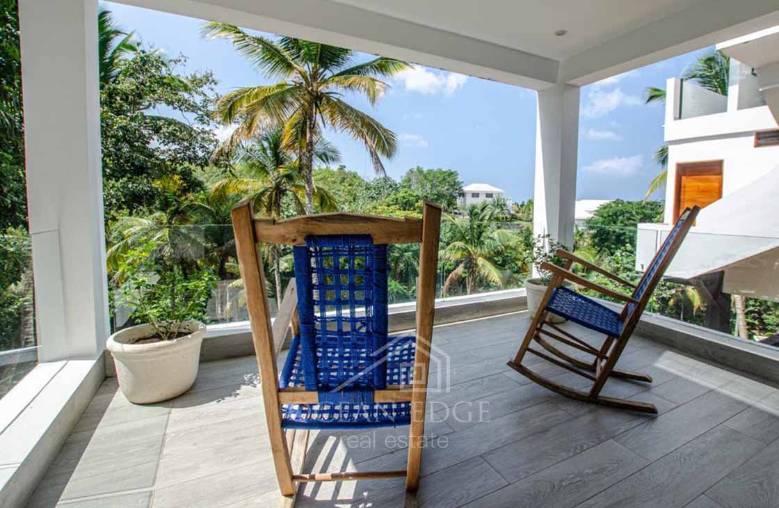 Luxury ocean view villa with independent apartment5