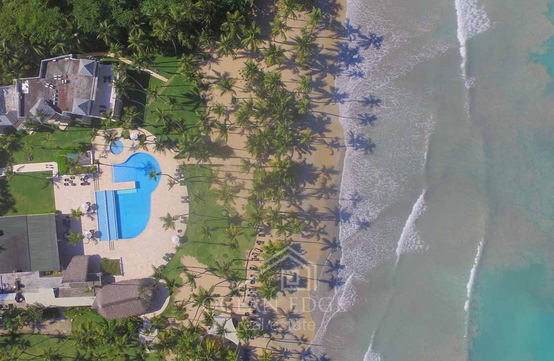 Beachfront condo in apart hotel portillo-las-terrenas-real-estate-drone (4)