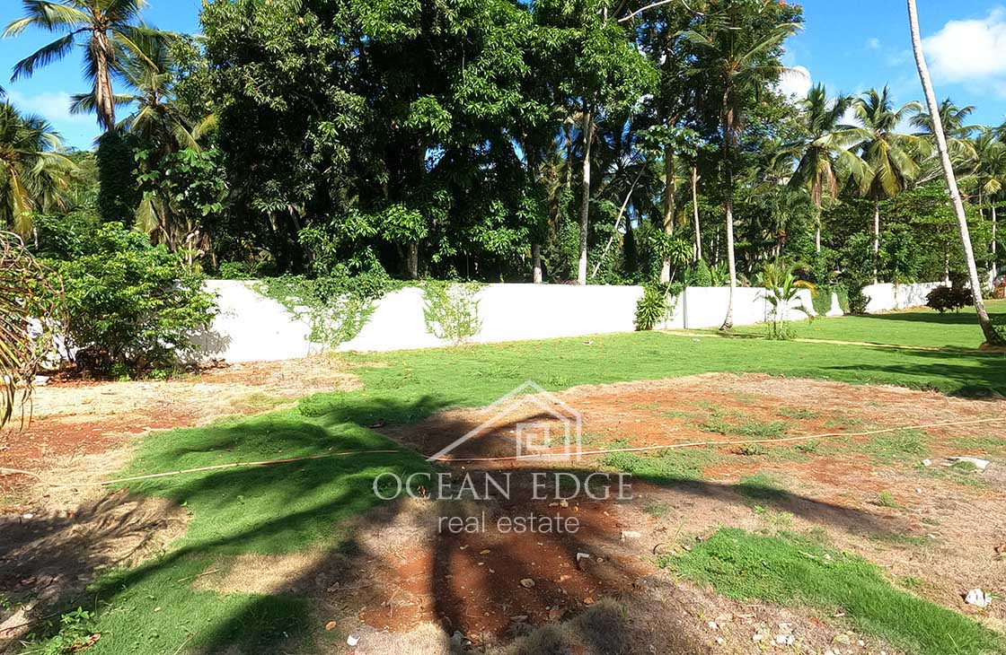 Building-lots-in-gated-community-near-Coson-beach-las-terrenas-real-estate