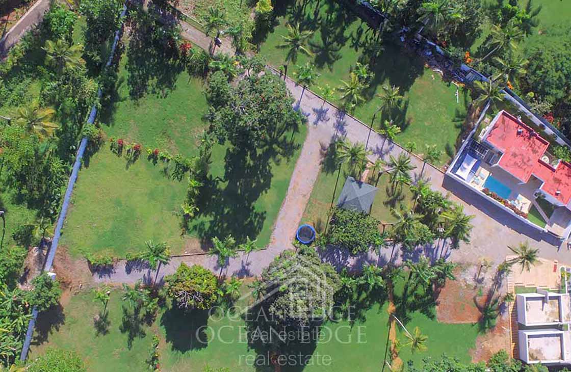 Building lots in gated community near Cosón beach-las-terrenas-real-estate-drone (2)