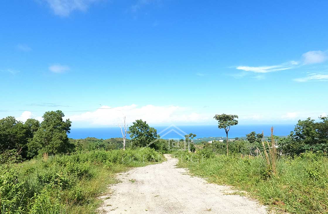 Individual-Ocean-view-lots-overlooking-Las-Terrenas-ocean-edge-real-estate