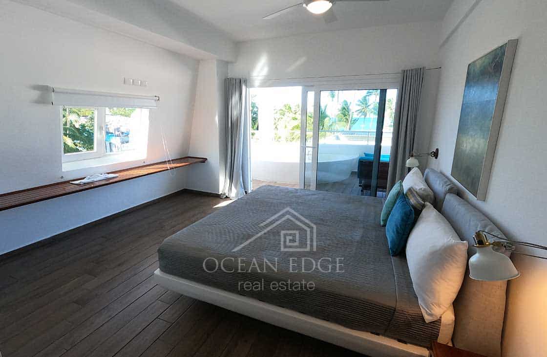 Ocean-view-2-bed-condo-in-central-appart-hotel-las-terrenas-ocean-edge-real-estate.