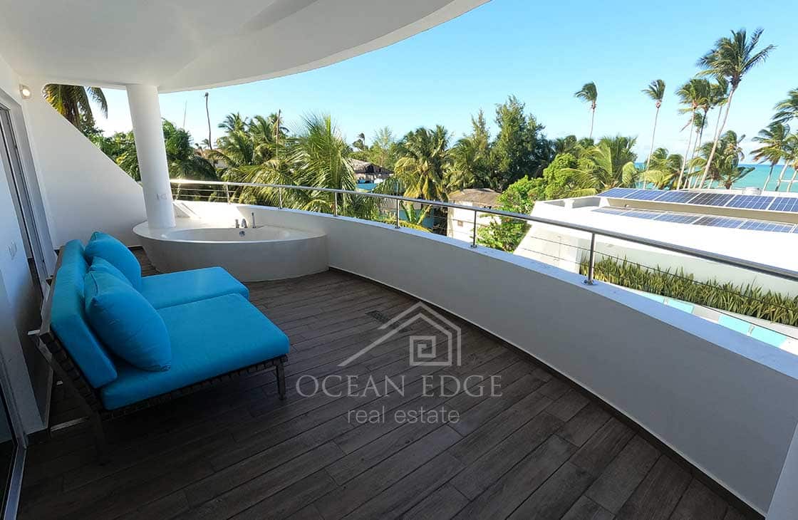 Ocean-view-2-bed-condo-in-central-appart-hotel-las-terrenas-ocean-edge-real-estate.