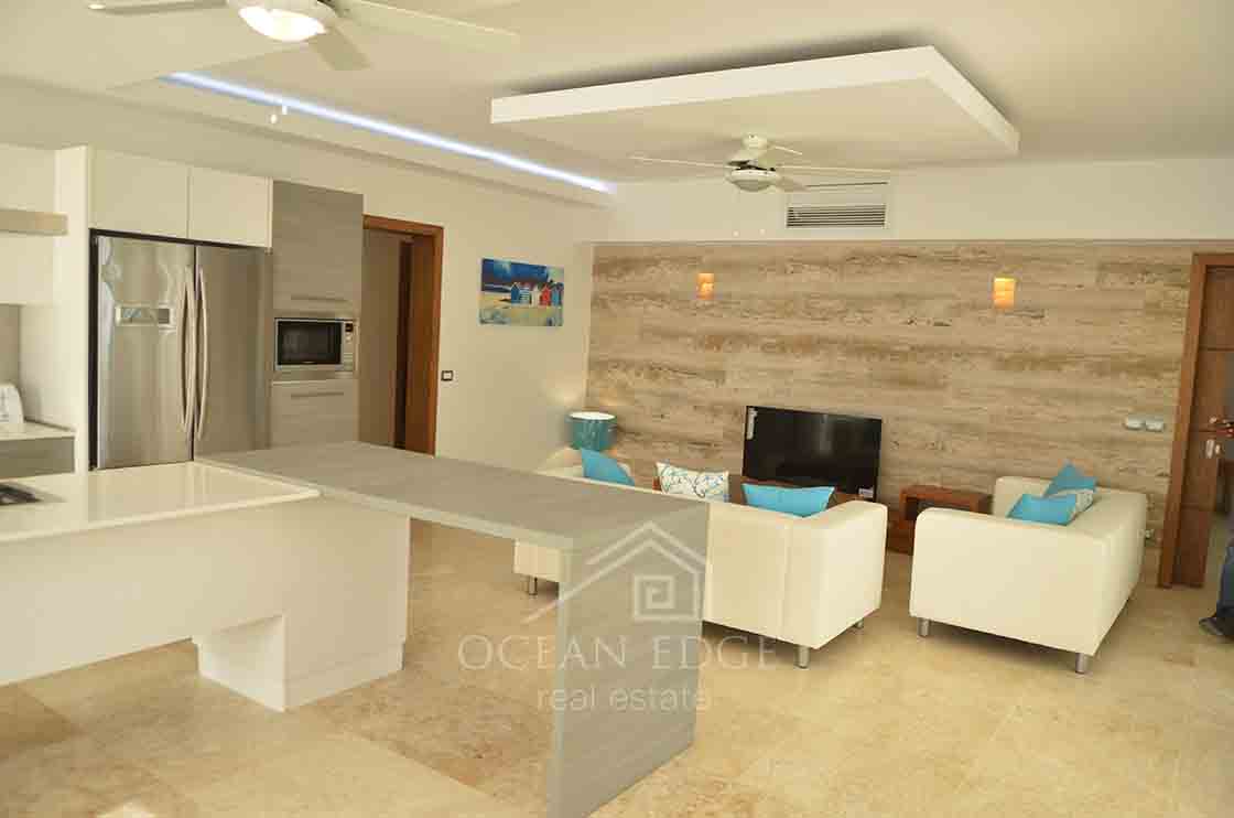 Elegant 4-bed condo in Beachfront Apart-Hotel-Las-Terrenas-Ocean-Edge-Real-Estate (16)