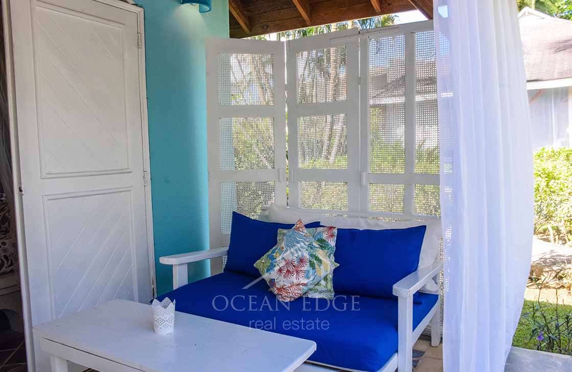 Guest house in operation for sale in Las Ballenas-las-terrenas-ocean-edge-real-estate (11)