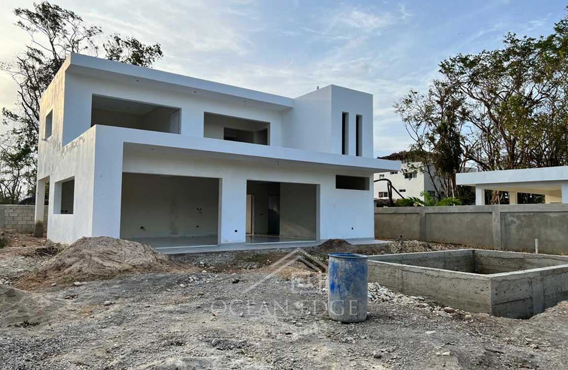 3-Bedroom Villa under construction near Popy Beach (1)
