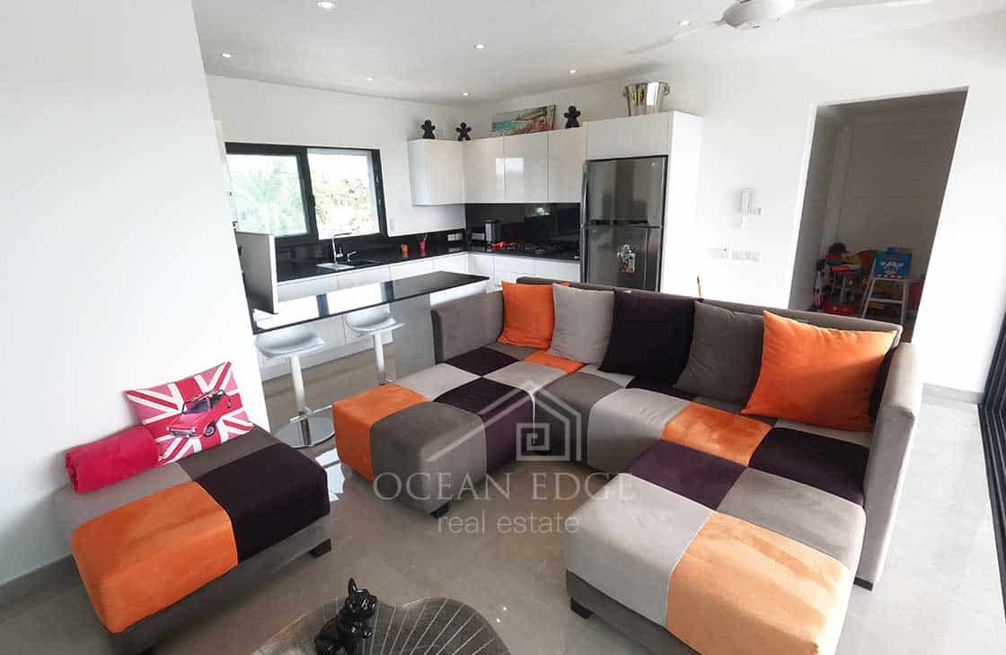 Fully-Furnished-Modern-Penthouse-in-Las-Ballenas-las-terranas-ocean-edge-real-estate