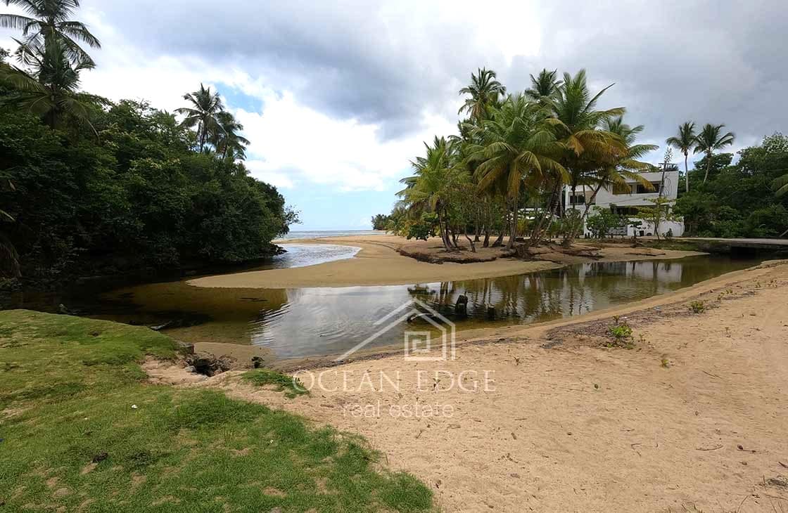 Fully-renovated-3-bed-condo-in-Bonita-Village-las-terrenas-ocean-edge-real-estate.JPG