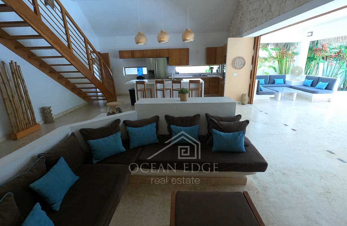 4-Bedrooms-caribbean-villa-in-gated-community-las-terrenas-ocean-edge-real-estate